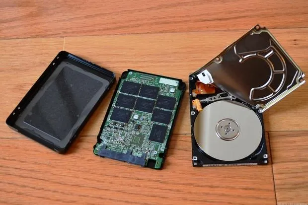 Ổ cứng HDD và ổ SSD