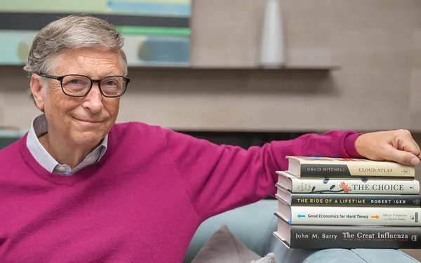 4 cuốn sách Bill Gates đã đọc 2 lần, trong đó có một cuốn viết về Việt Nam - Ảnh 1.