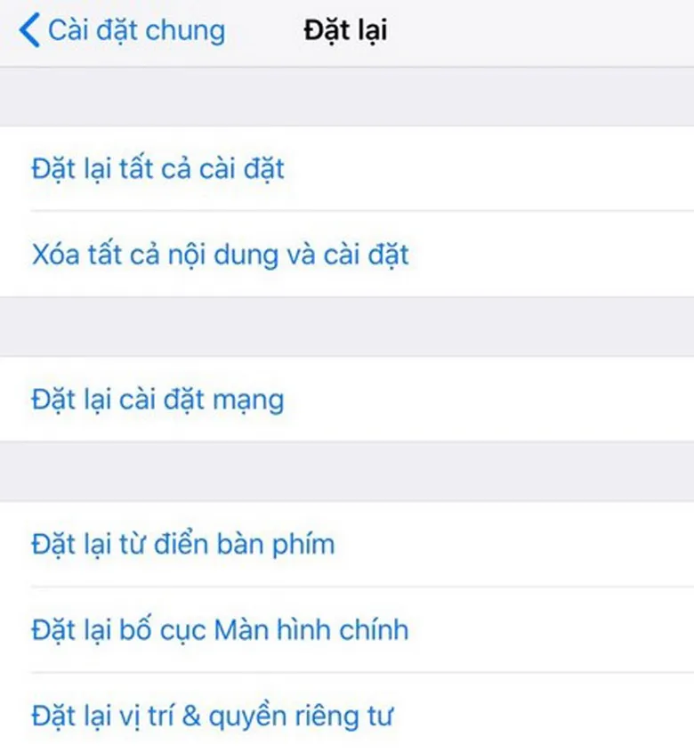 Chạy lại chương trình iPhone khôi phục lại cài đặt gốc nhấn " Đặt lại tất cả hay Xóa xóa tất cả nội dung"