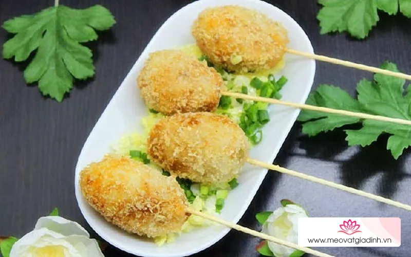 Bánh khoai sọ chiên xù