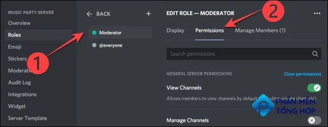 select the "Moderator" option or whichever role name you've assigned for the moderators on your Community server.