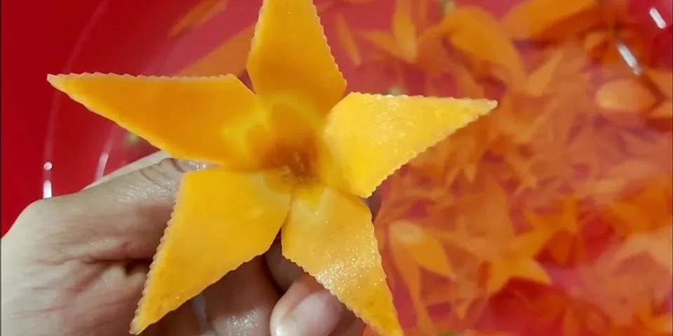 Cách tỉa hoa cà rốt nấu cánh