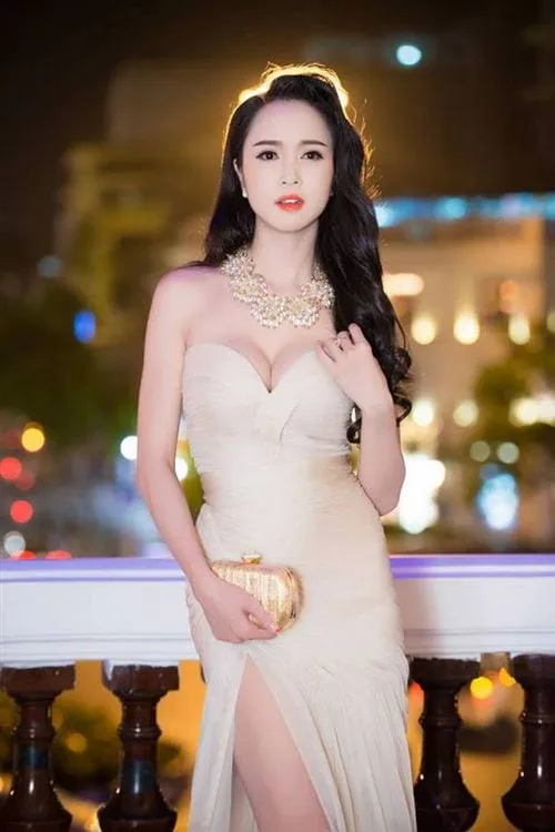 hinh anh nguoi mau 13