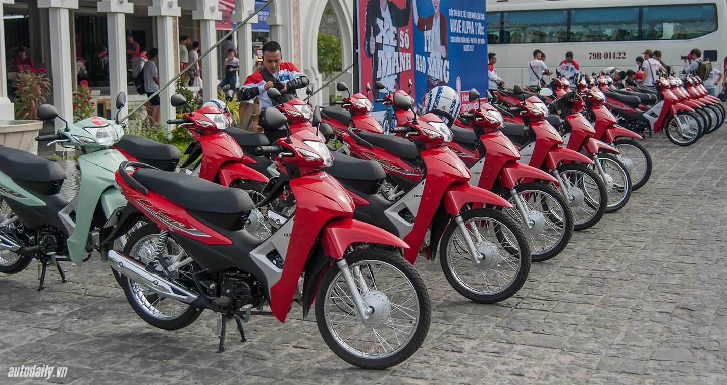 Với 1 lít xăng, Honda Wave Alpha 110 đi được gần 100 km honda-2.jpg